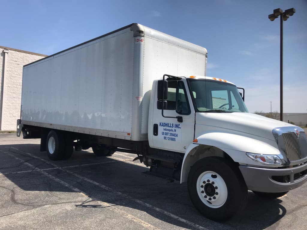 KADHILLS 26ft box truck